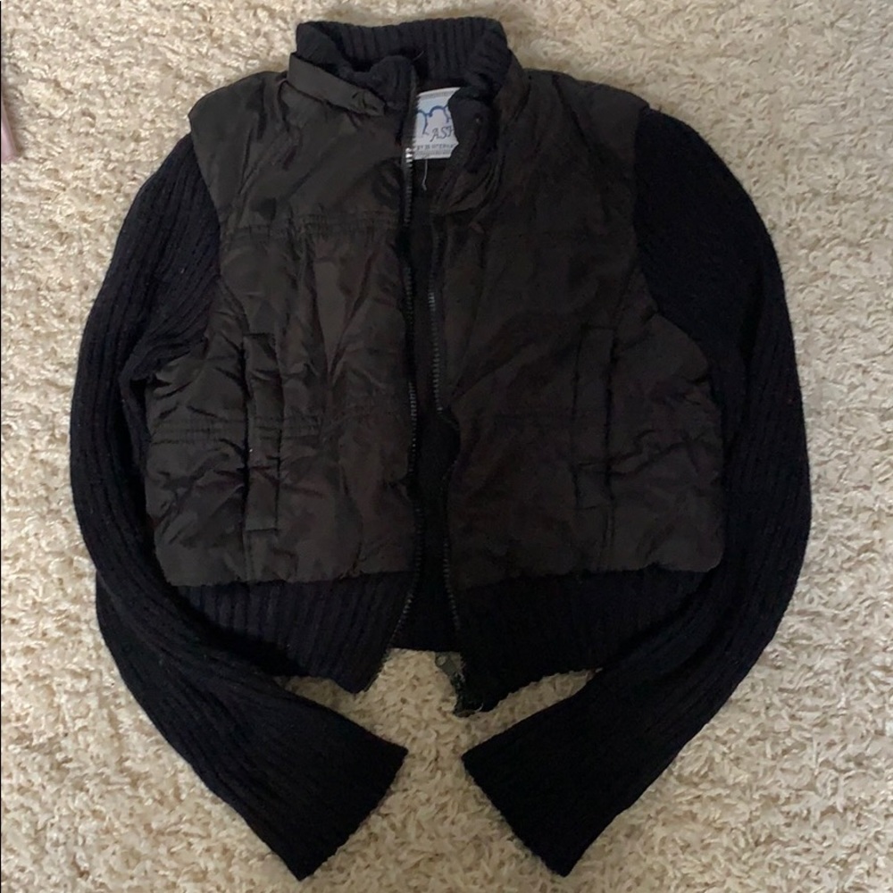 Cropped Black Jacket